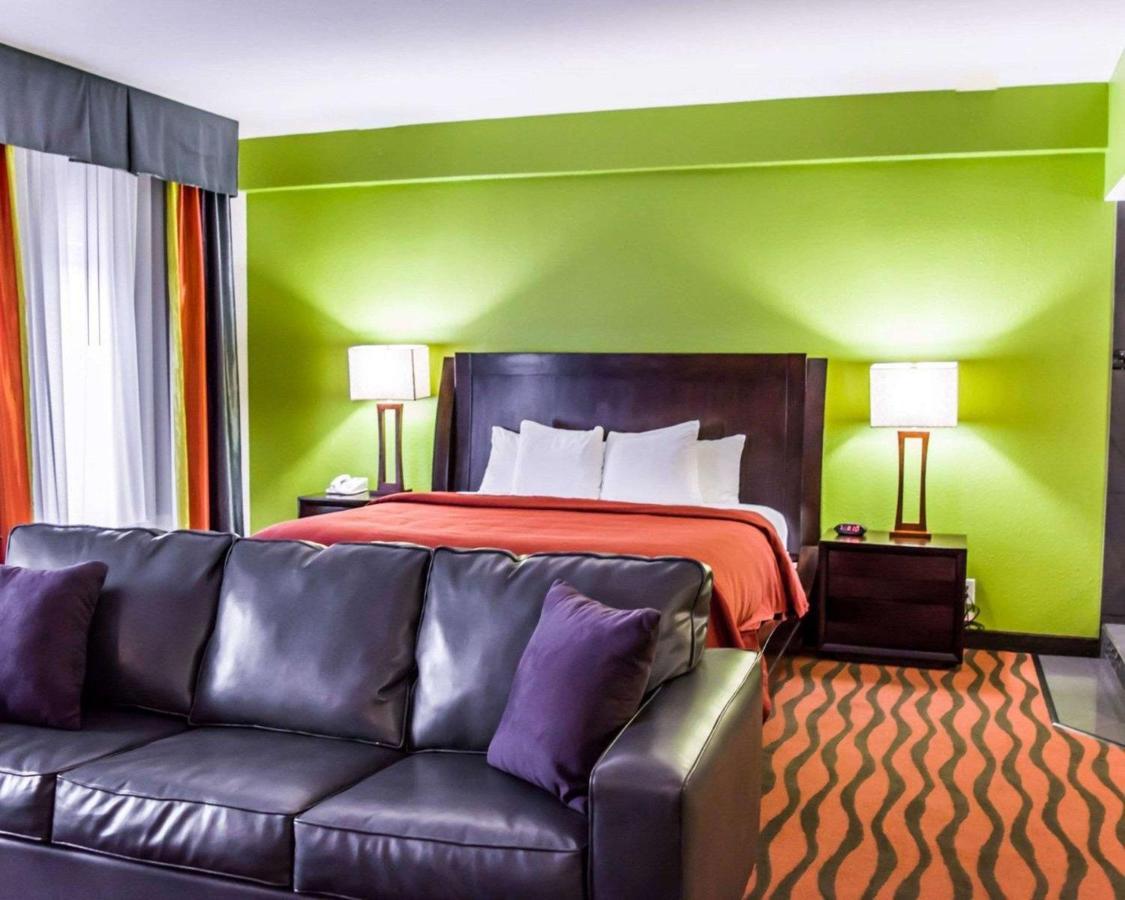 Quality Suites Fort Myers Airport I-75 Esterno foto