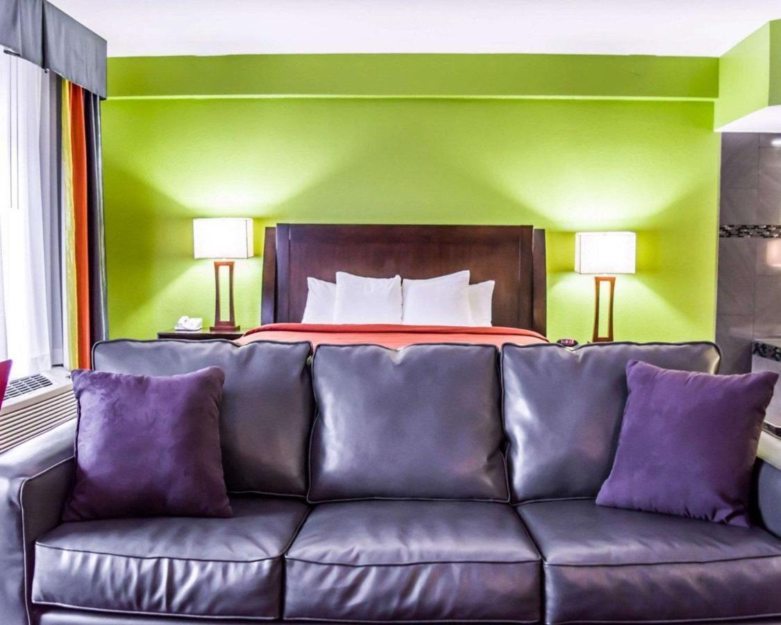 Quality Suites Fort Myers Airport I-75 Esterno foto
